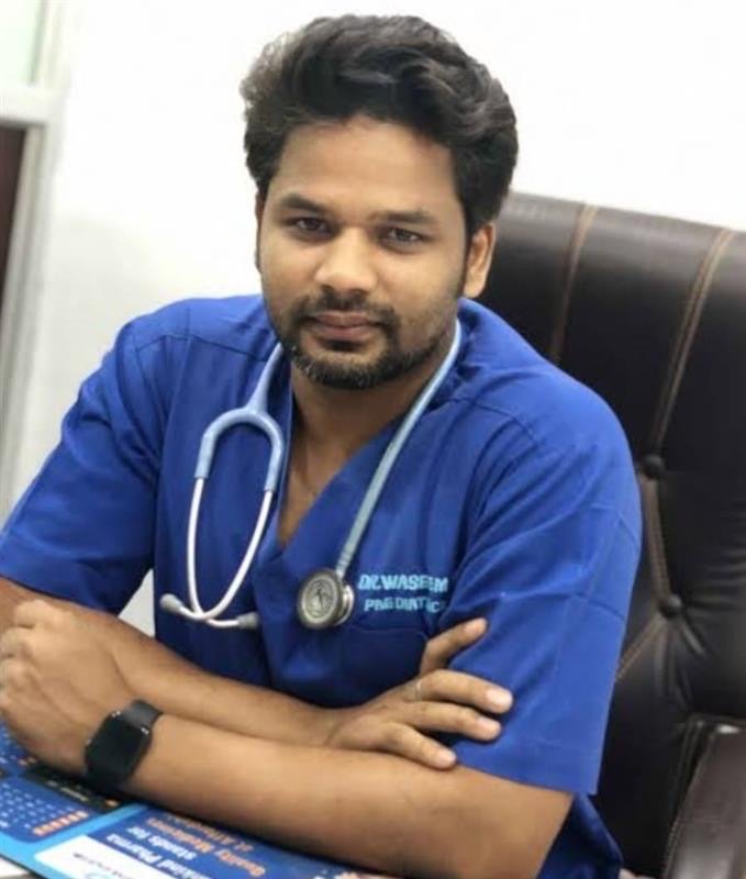 Dr. K Waseem Khan-Pediatrician and Neonatologist at Asra Hospital