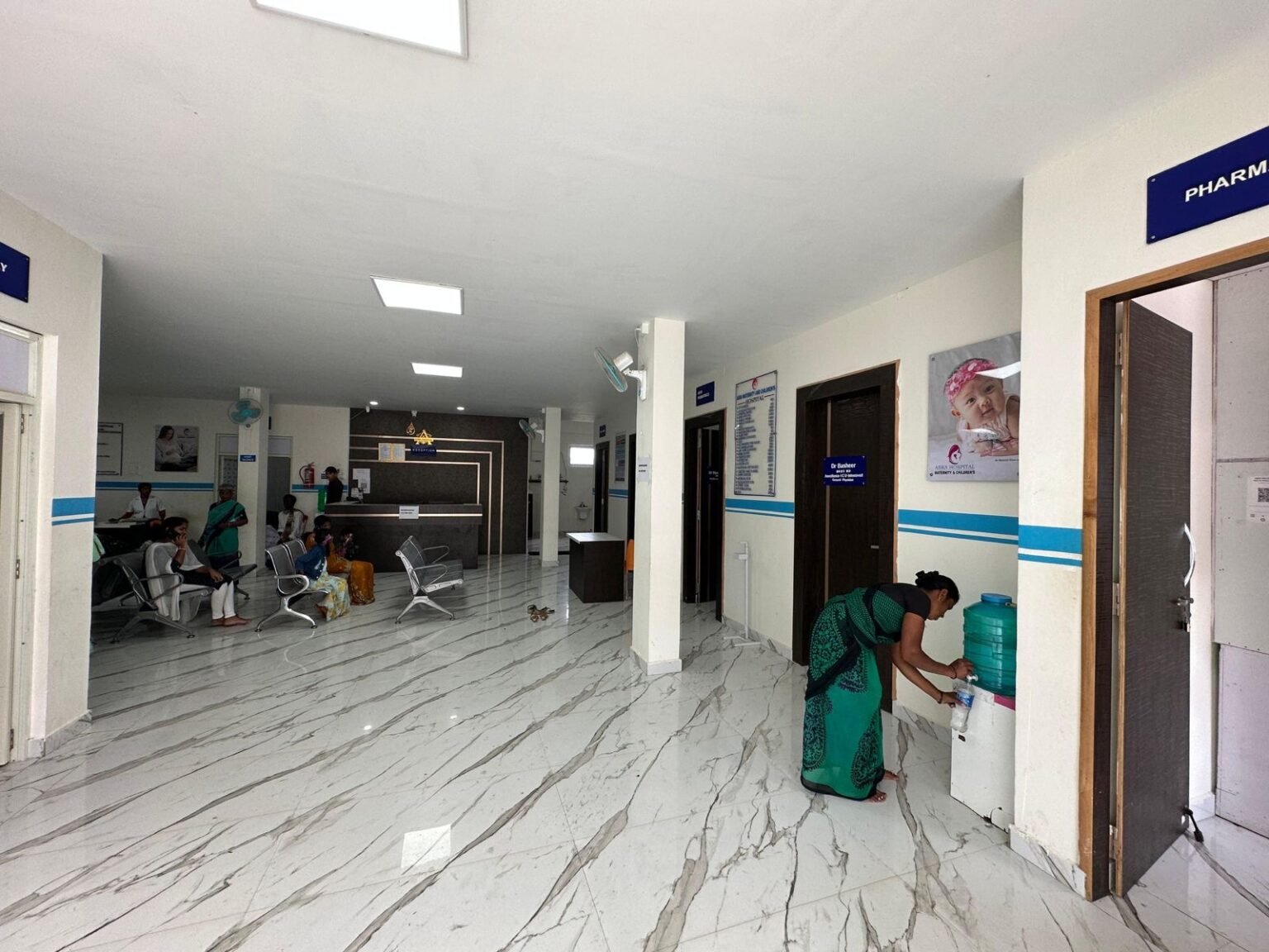 Reception desk with friendly staff at Asra Maternity and Children’s Hospital Venkatagirikota
