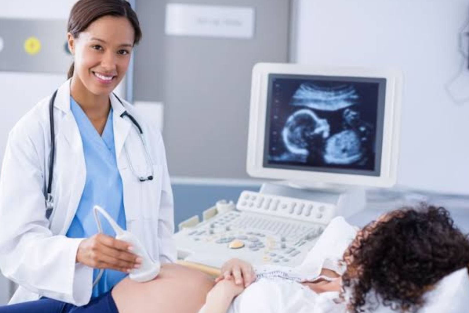X-ray and radiology experts in Asra hospital