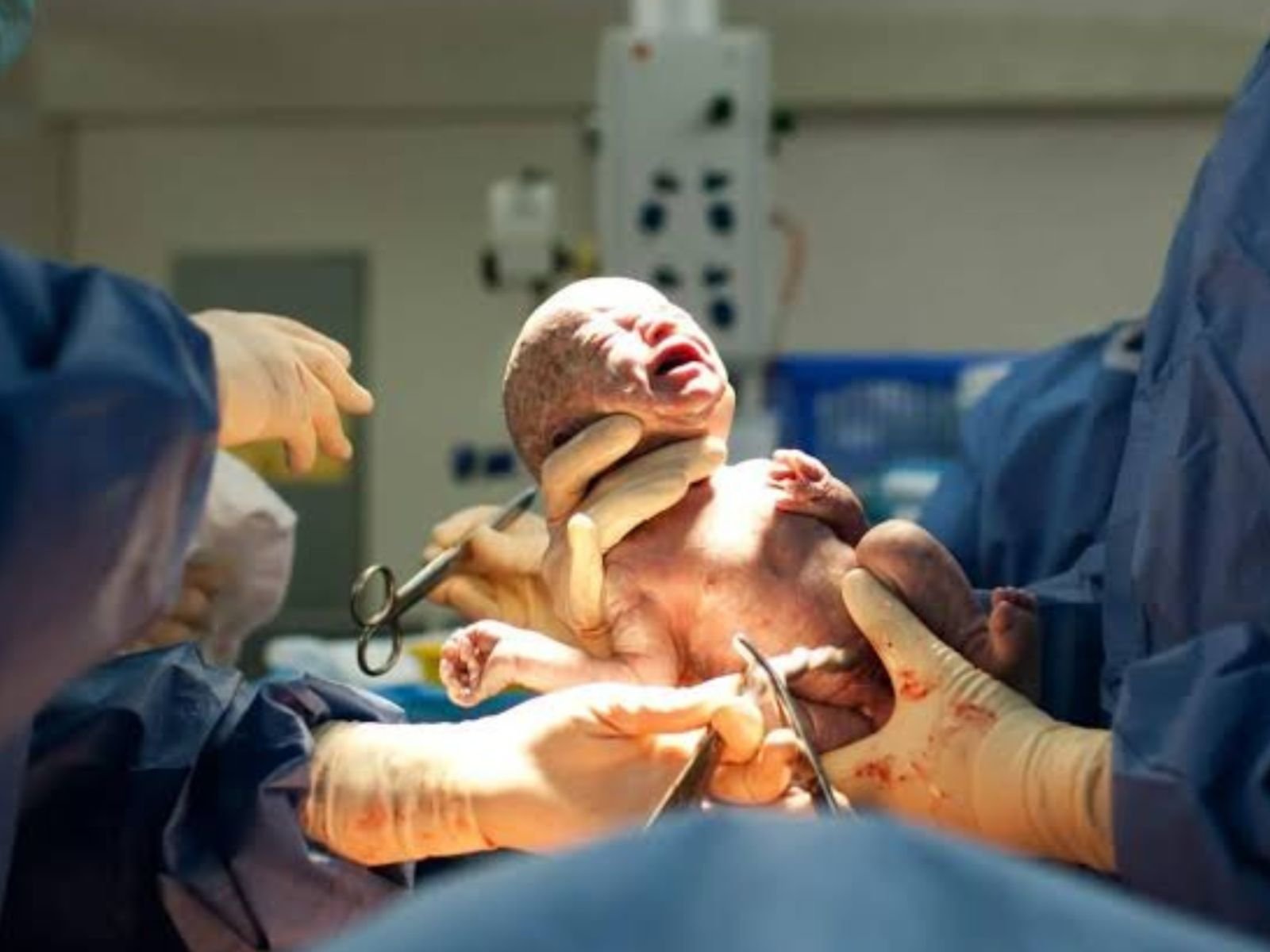 maternity and LSCS services for pregnant lady in Asra hospital